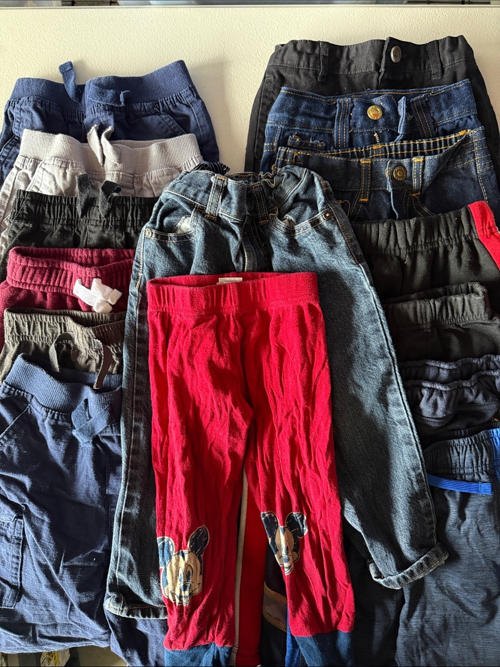 15 Boy or girl Kids long jeans, cargo pants, sweats. See description for brands!